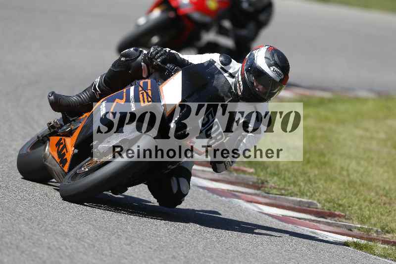 /43 08.08.2025 Discover the Bike ADR/Race 3 rot/508